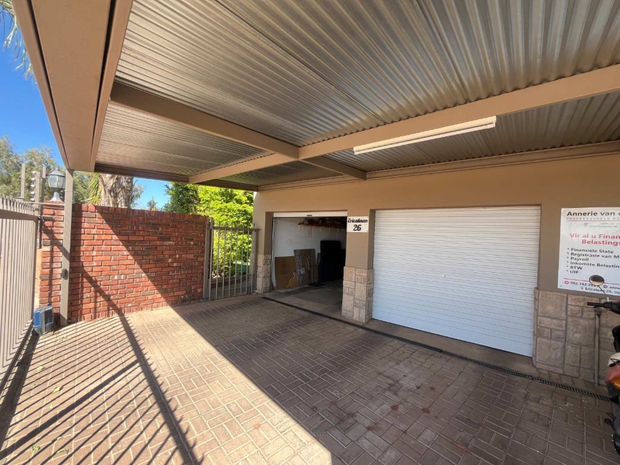 5 Bedroom Property for Sale in Blydeville Northern Cape